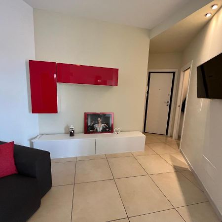 Bilocale In Centro - 10Km Da Malpensa Daire Gallarate Dış mekan fotoğraf